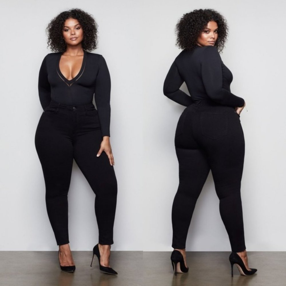 GOOD AMERICAN Good Legs Black Skinny Jeans